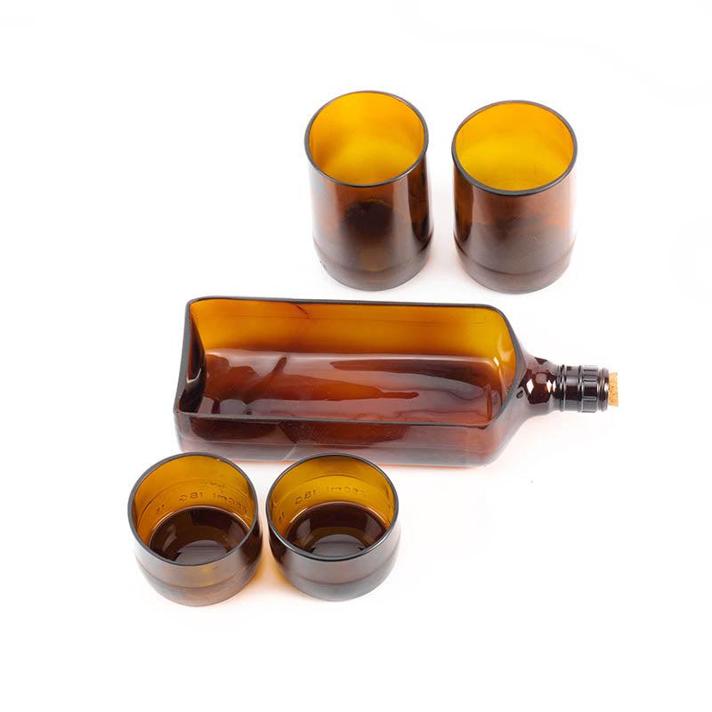 Kavi Ballantine Bottle Serving Set