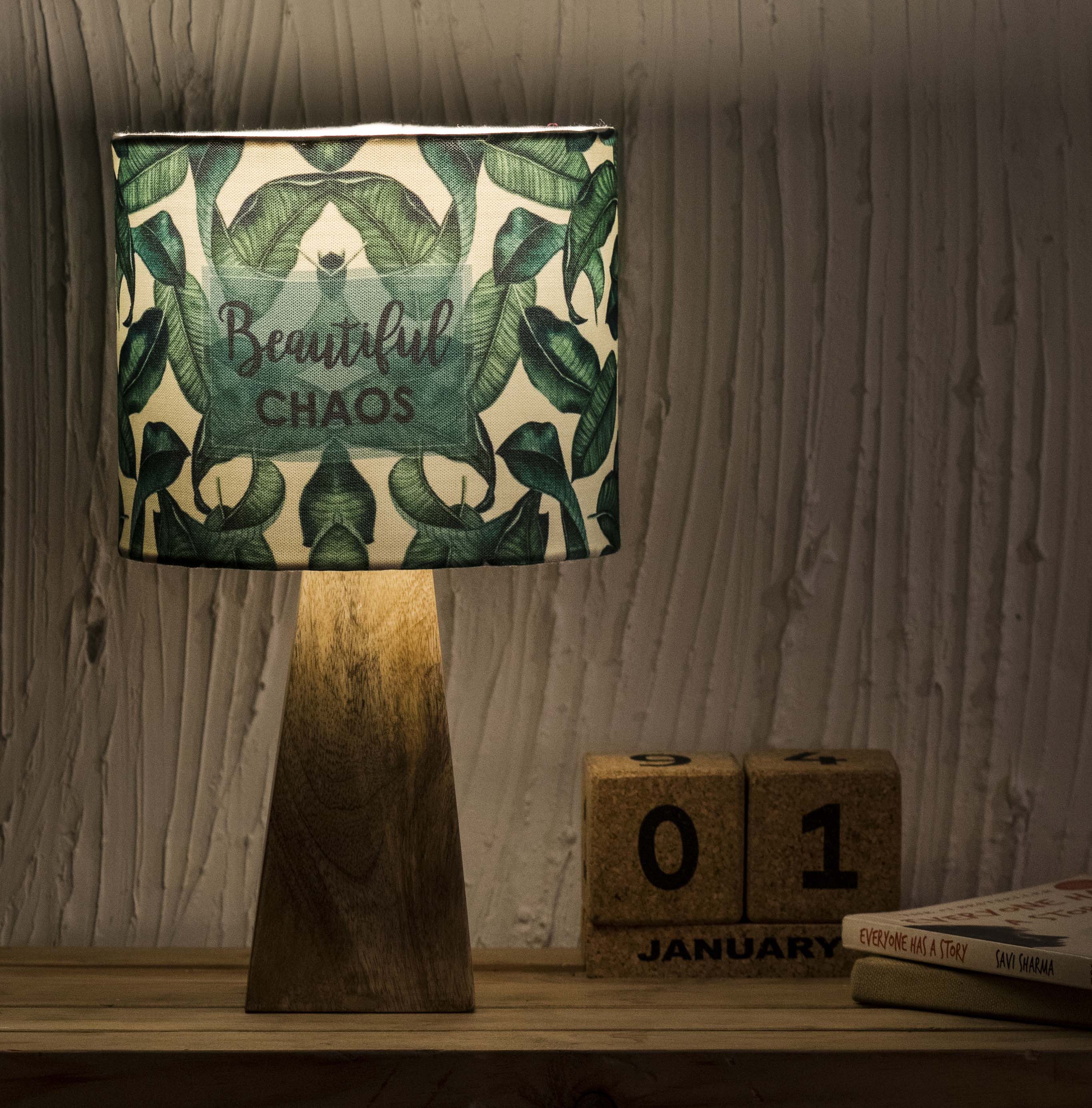 Kavi Beautiful Chaos Wooden Shade Lamp (Square Base)