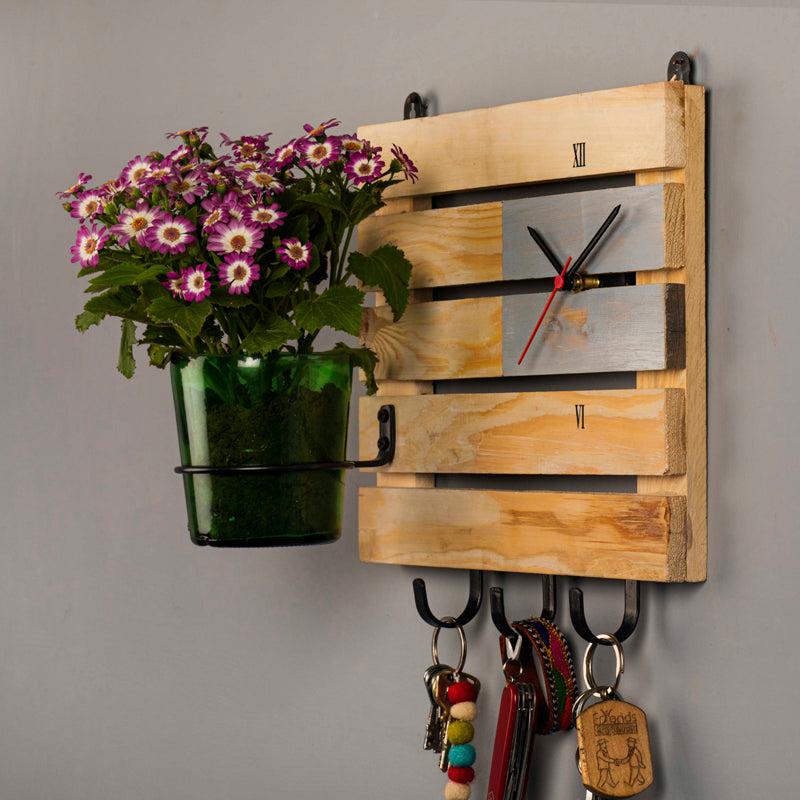 Multipurpose Wooden Board With Vat69 Planter (Grey)