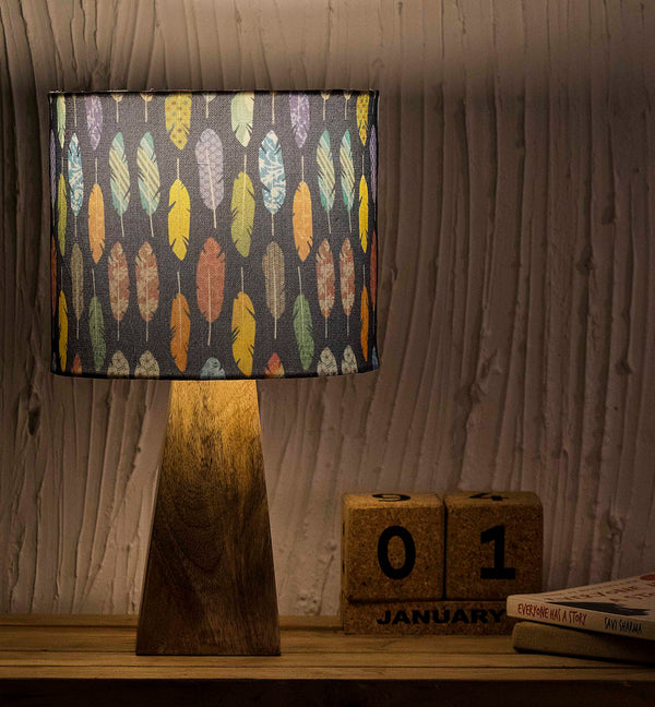 Kavi Feather Wooden Shade Lamp (Square Base)