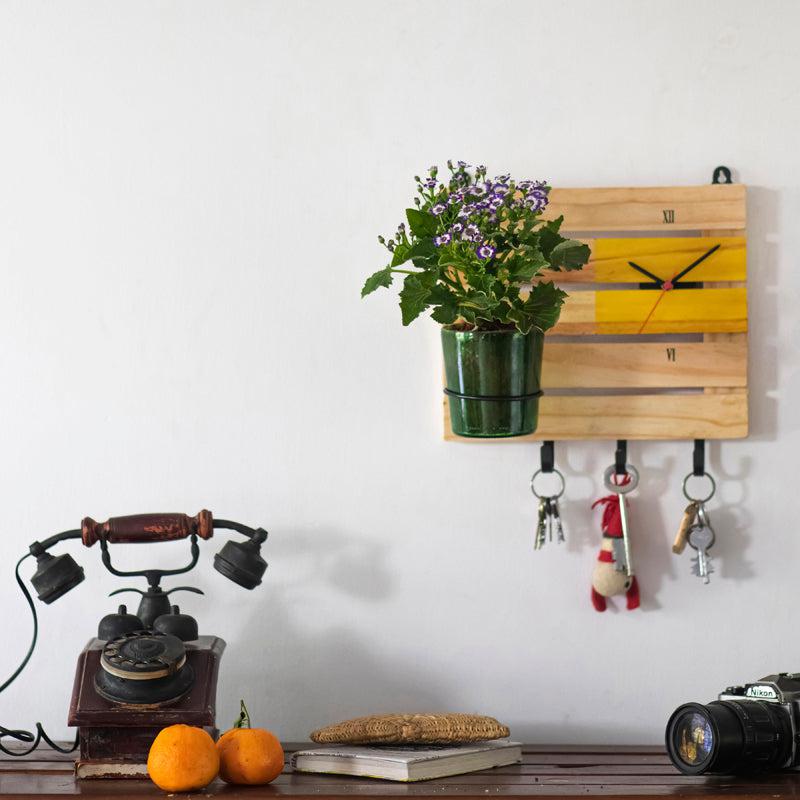 Multipurpose Wooden Board with Vat69 Planter (Yellow)